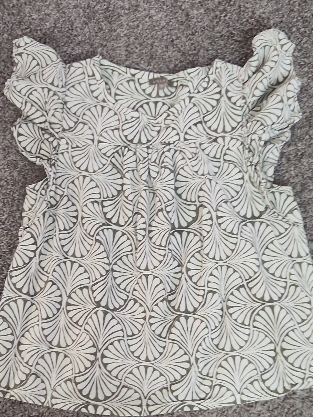 Lilla P Black and White Printed Flutter Sleeve Top